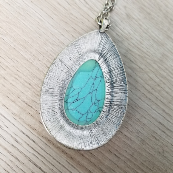 Large boho turquoise necklace - Picture 9 of 10